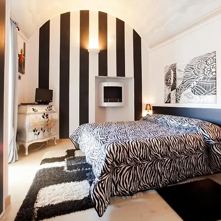 Comfortable In Piazza, 30 M², Fireplace & Balcony * Mondovi